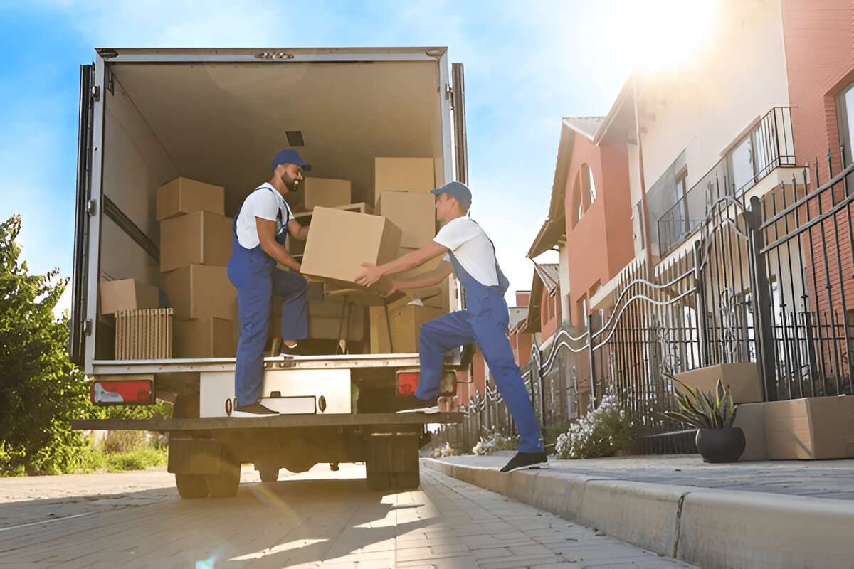 The Benefits of Hiring Expert Interstate Moving Companies